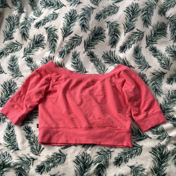 Short sleeve pink crop top, cute and unique - Picture 5 of 7